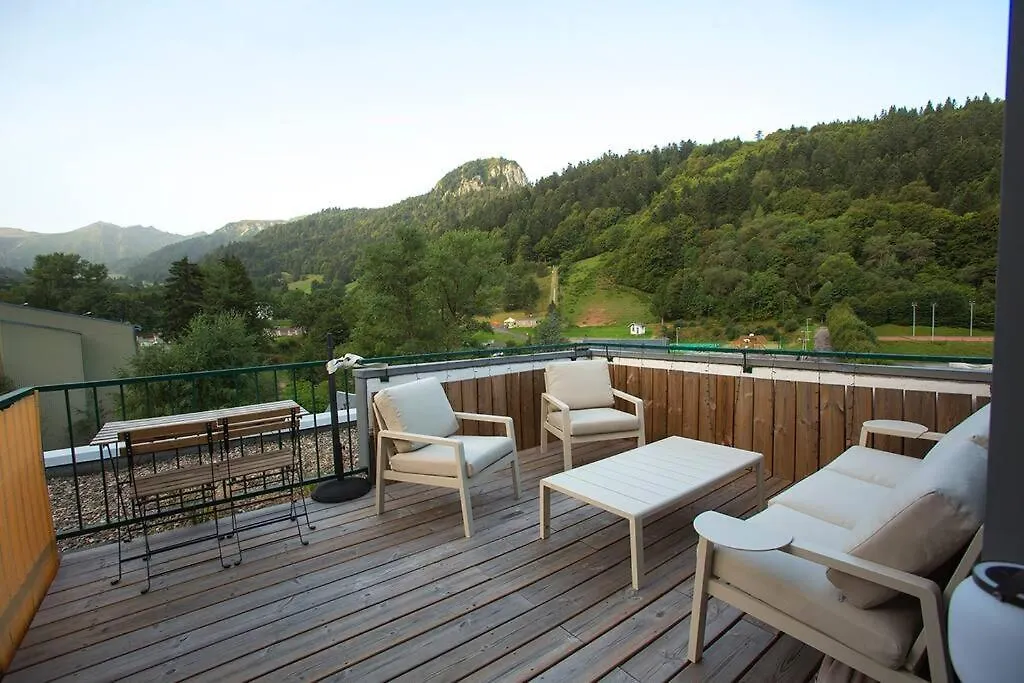 Apartment Le Nid Slow - Appartement Avec Terrasse Panoramique Sur Le Sancy Le Mont-Dore